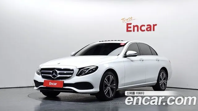 Mercedes-Benz E-Class 2020 — photo 1