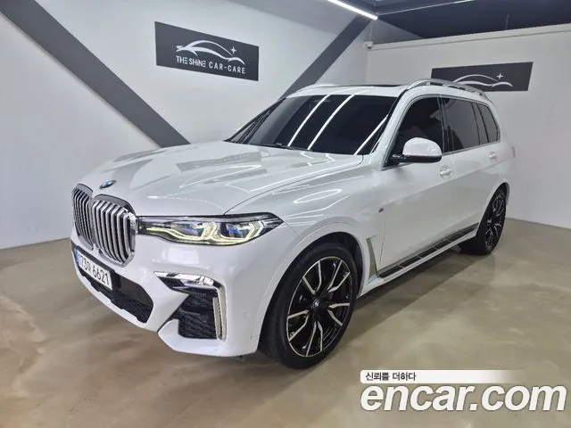 BMW X7 2021 — photo 1