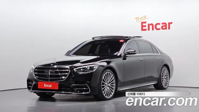 Mercedes-Benz S-Class 2023 — photo 1