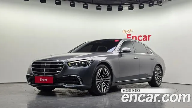 Mercedes-Benz S-Class 2021 — photo 1