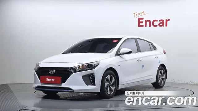 Hyundai Ioniq 2017 — photo 1