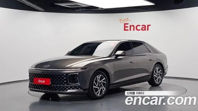 Hyundai Grandeur 2023 — photo 1