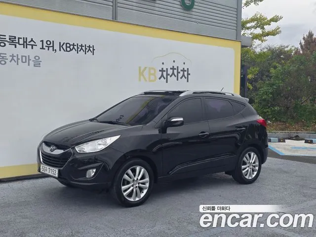 Hyundai Tucson 2011 — photo 1