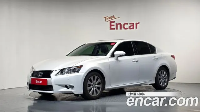 Lexus GS 2013 — photo 1