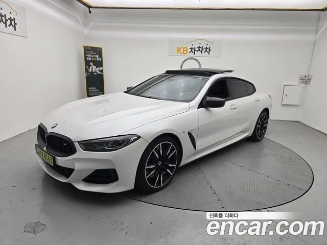 BMW 8-Series 2026 — photo 1