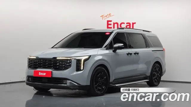 Kia Canival 2024 — photo 1