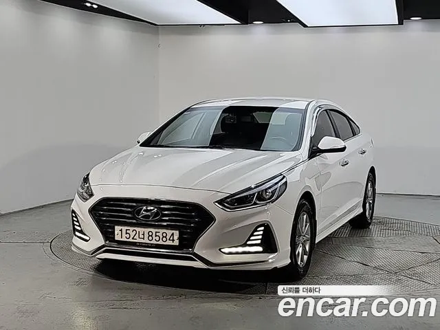 Hyundai Sonata 2019 — photo 1