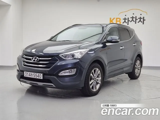 Hyundai Santafe 2015 — photo 1