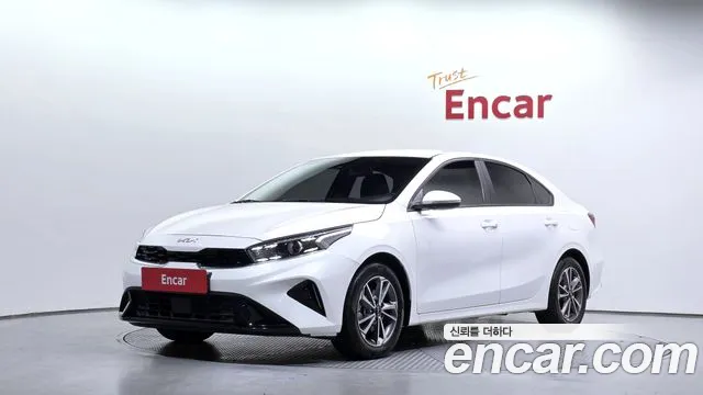 Kia K3 2023 — photo 1