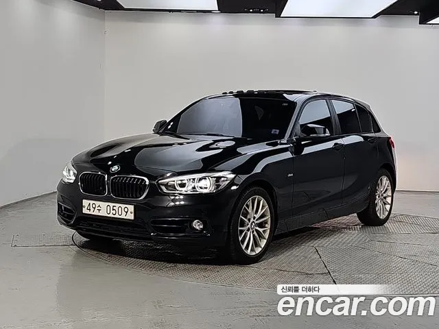 BMW 1-Series 2016 — photo 1