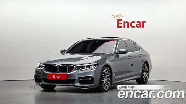 BMW 5-Series 2018 — photo 1