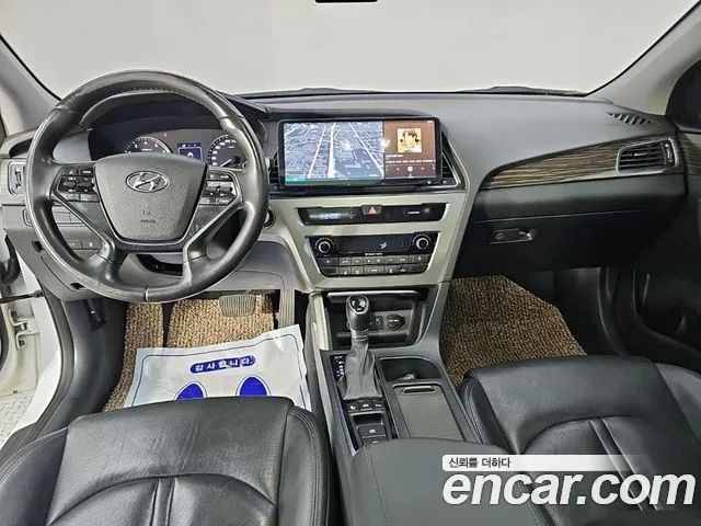 Hyundai Sonata 2015 — photo 1