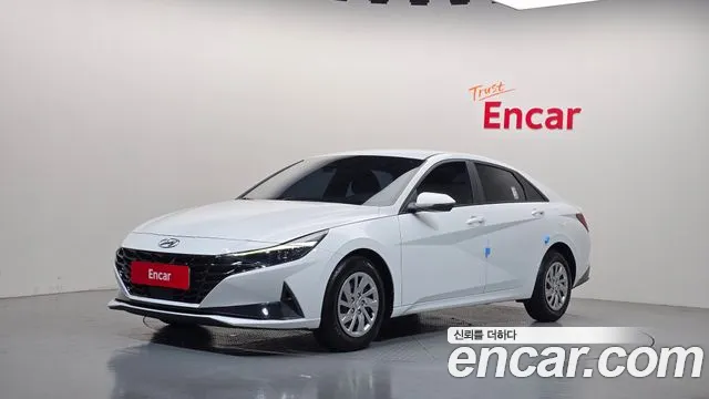 Hyundai AVANTE 2022 — photo 1