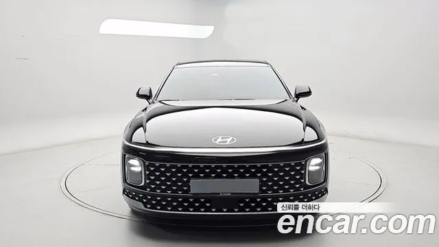 Hyundai Grandeur 2023 — photo 1
