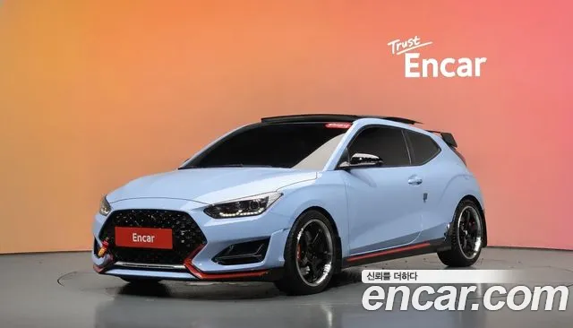 Hyundai Veloster 2020 — photo 1