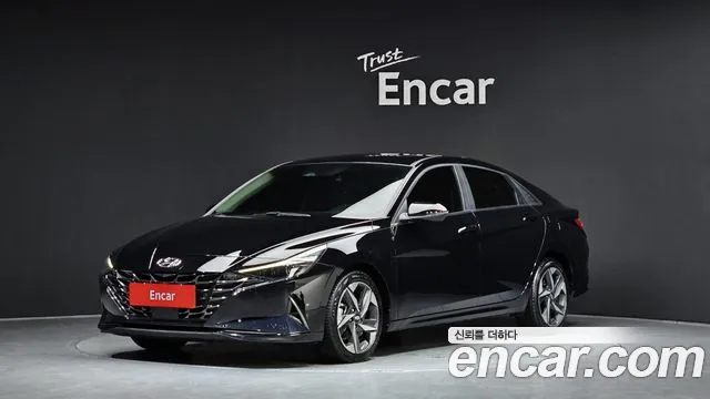 Hyundai AVANTE 2022 — photo 1