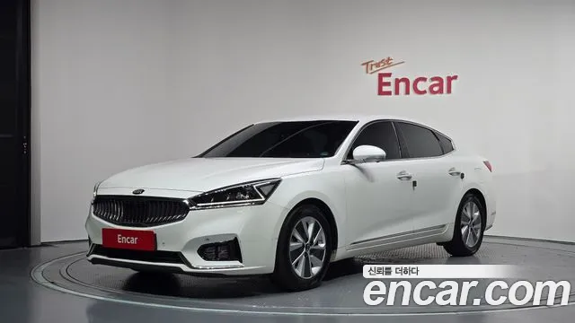 Kia K7 2017 — photo 1