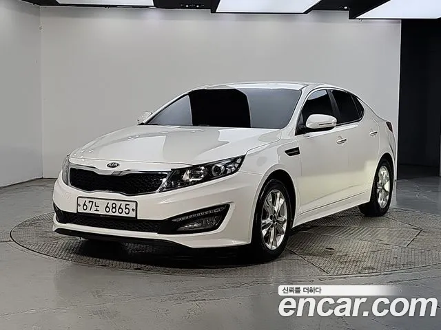Kia K5 2013 — photo 1