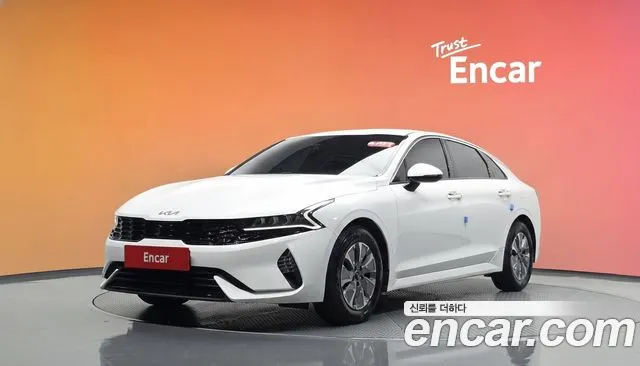 Kia K5 2023 — photo 1