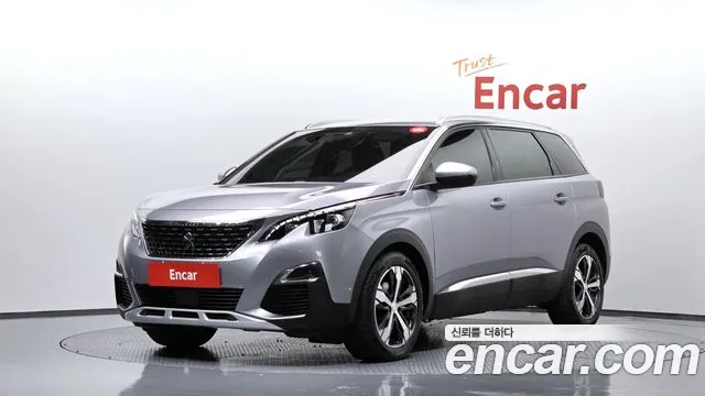 Peugeot 5008 2018 — photo 1