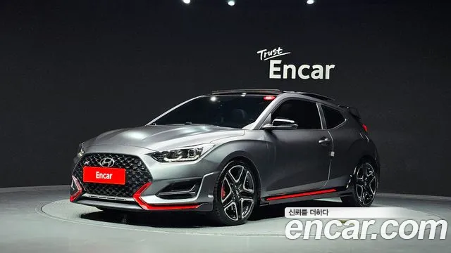 Hyundai Veloster 2019 — photo 1