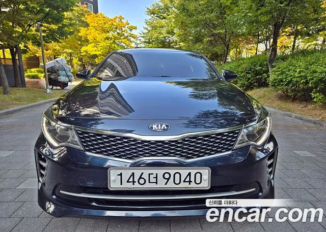 Kia K5 2017 — photo 1