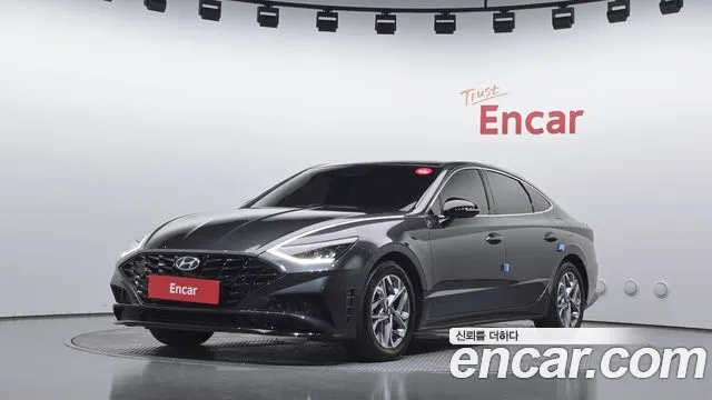 Hyundai Sonata 2023 — photo 1