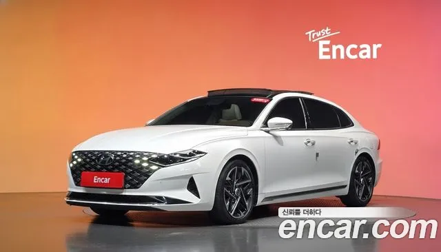 Hyundai Grandeur 2022 — photo 1