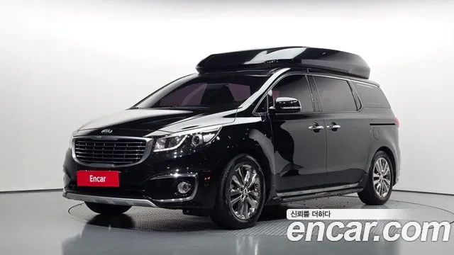 Kia Canival 2016 — photo 1