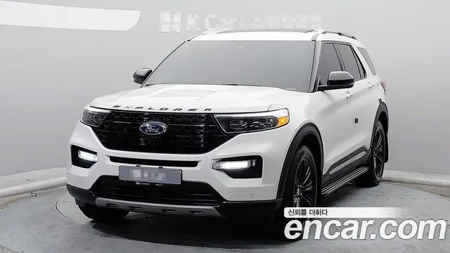 Ford Explorer 2021 — photo 1