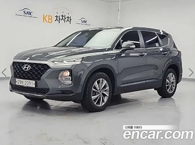 Hyundai Santafe 2019 — photo 1