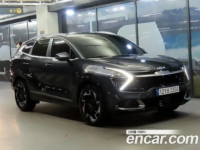 Kia Sportage 2023 — photo 1