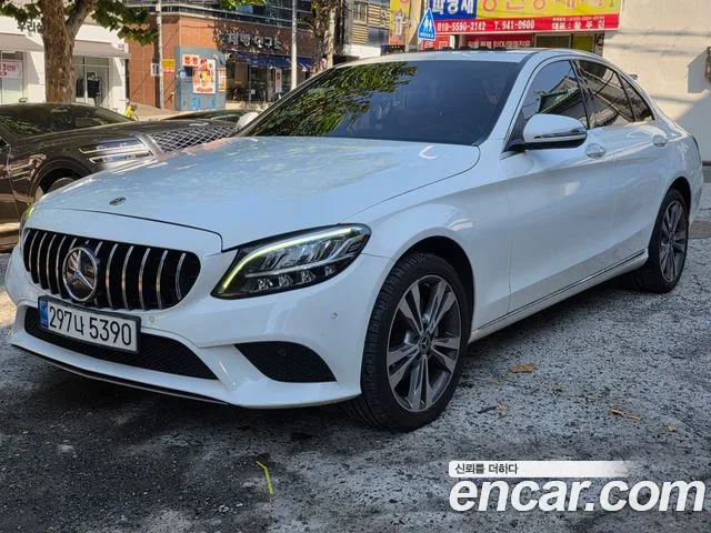 Mercedes-Benz C-Class 2020 — photo 1
