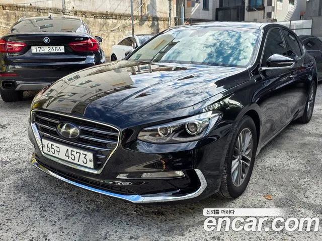 Hyundai Grandeur 2018 — photo 1
