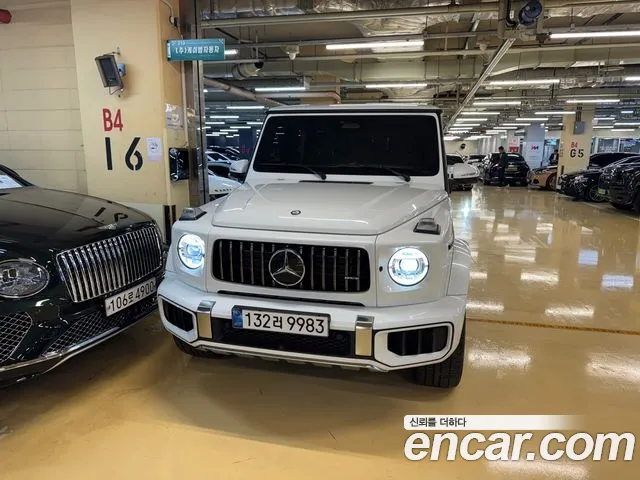 Mercedes-Benz G-Class 2025 — photo 1
