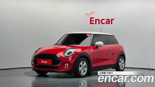 Mini Cooper 2020 — photo 1