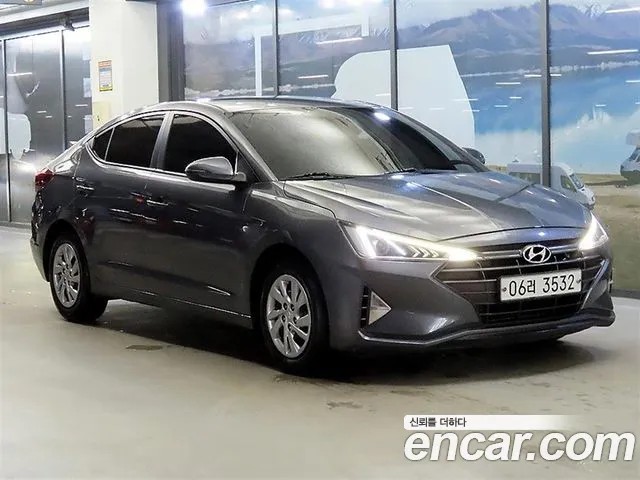 Hyundai AVANTE 2019 — photo 1