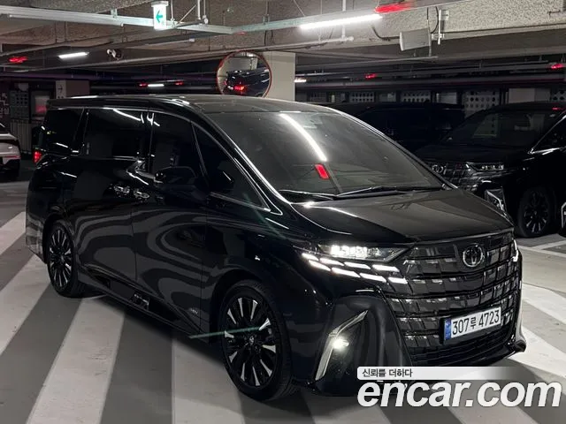 Toyota Alphard 2027 — photo 1