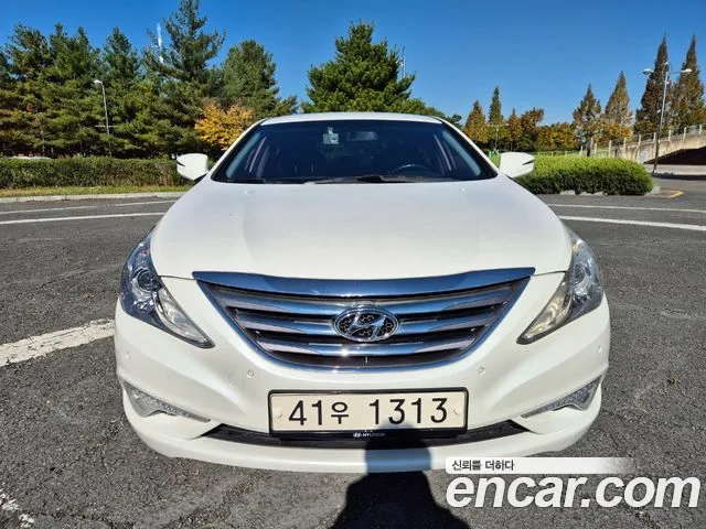 Hyundai Sonata 2013 — photo 1