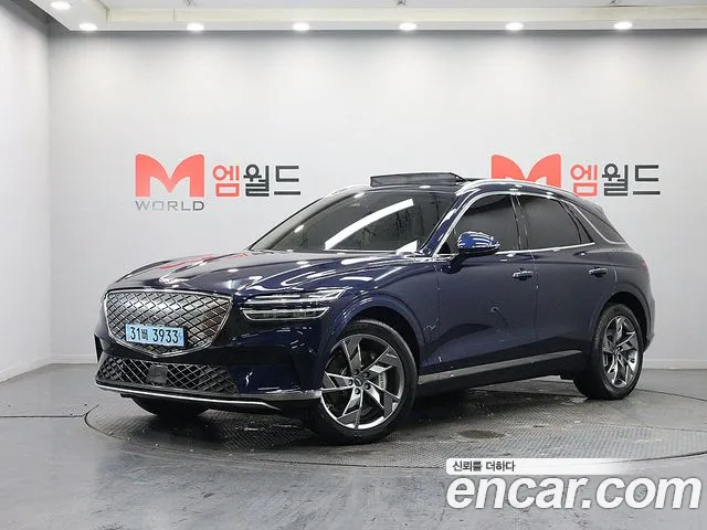 Genesis GV70 2022 — photo 1