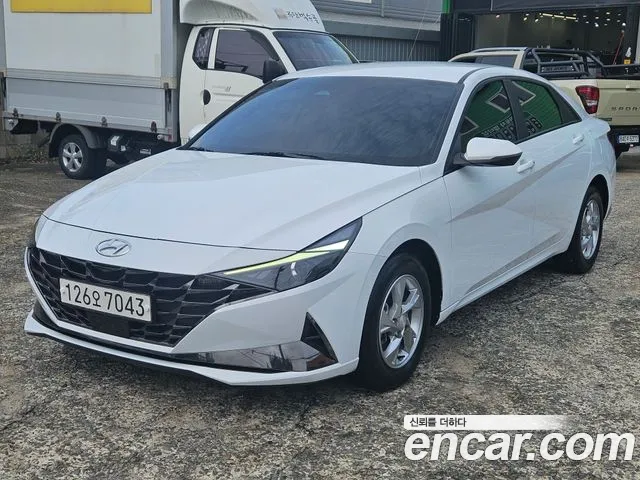 Hyundai AVANTE 2021 — photo 1