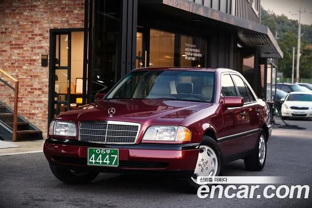 Mercedes-Benz C-Class 1995 — photo 1