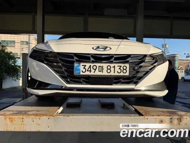 Hyundai AVANTE 2021 — photo 1