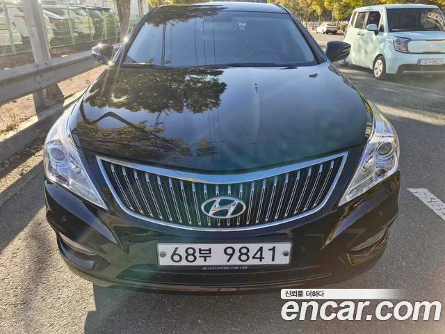 Hyundai Grandeur 2014 — photo 1