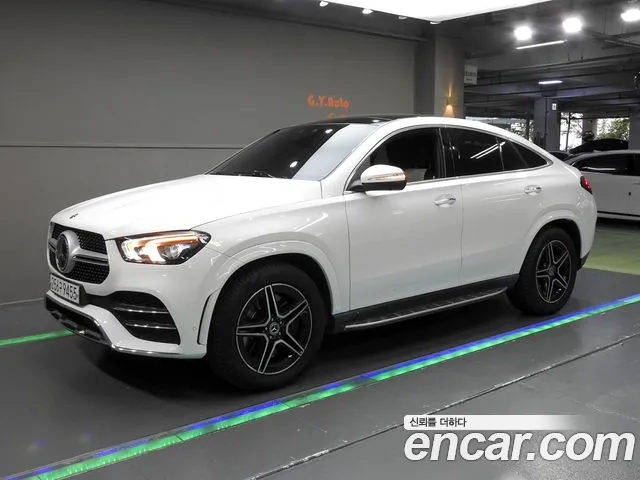 Mercedes-Benz GLE-Class 2020 — photo 1