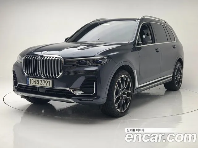 BMW X7 2022 — photo 1