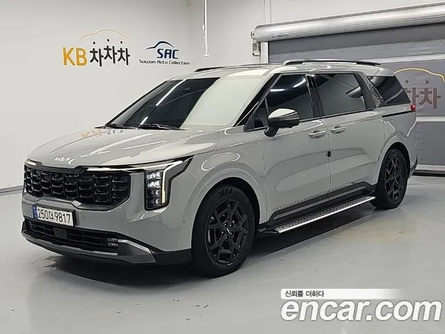 Kia Canival 2024 — photo 1