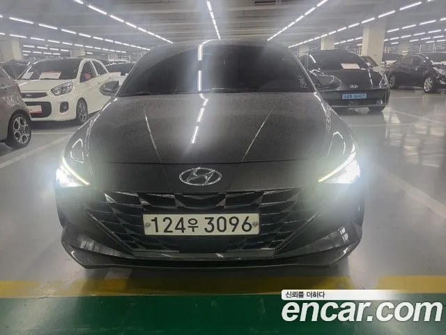 Hyundai AVANTE 2021 — photo 1