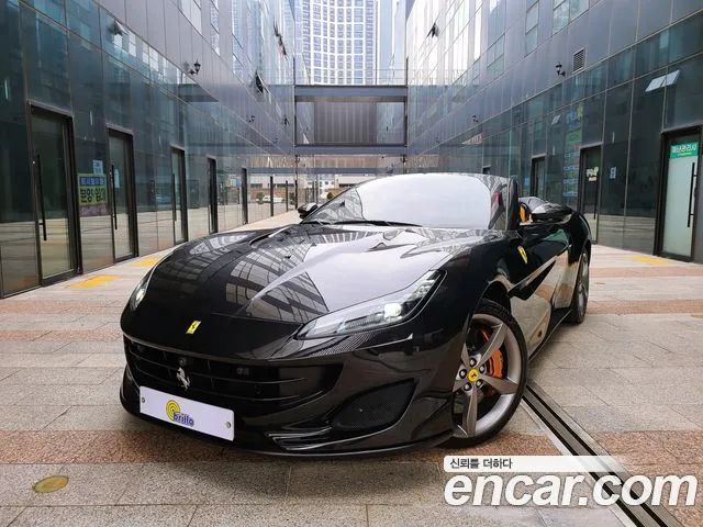 Ferrari Portofino 2019 — photo 1