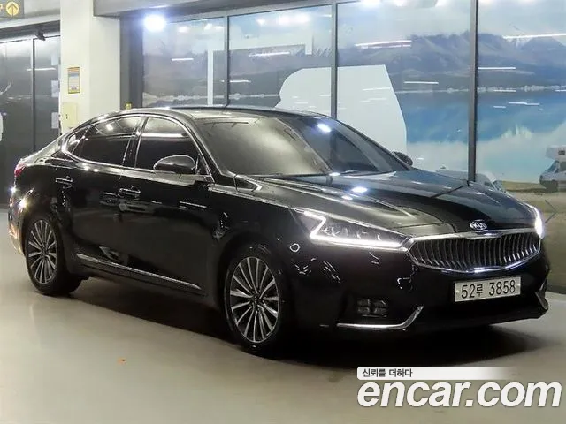 Kia K7 2017 — photo 1